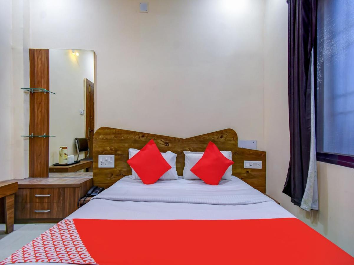 Oyo 79654 Pacific Hotel Jhārsuguda Kültér fotó