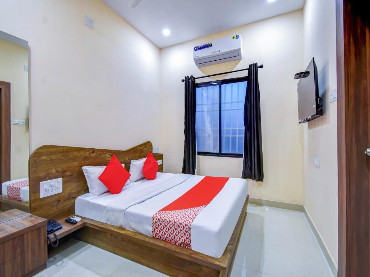 Oyo 79654 Pacific Hotel Jhārsuguda Kültér fotó