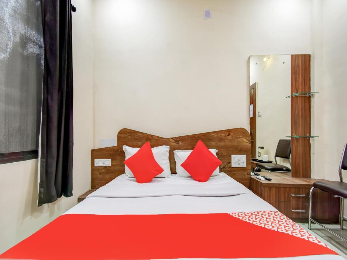 Oyo 79654 Pacific Hotel Jhārsuguda Kültér fotó